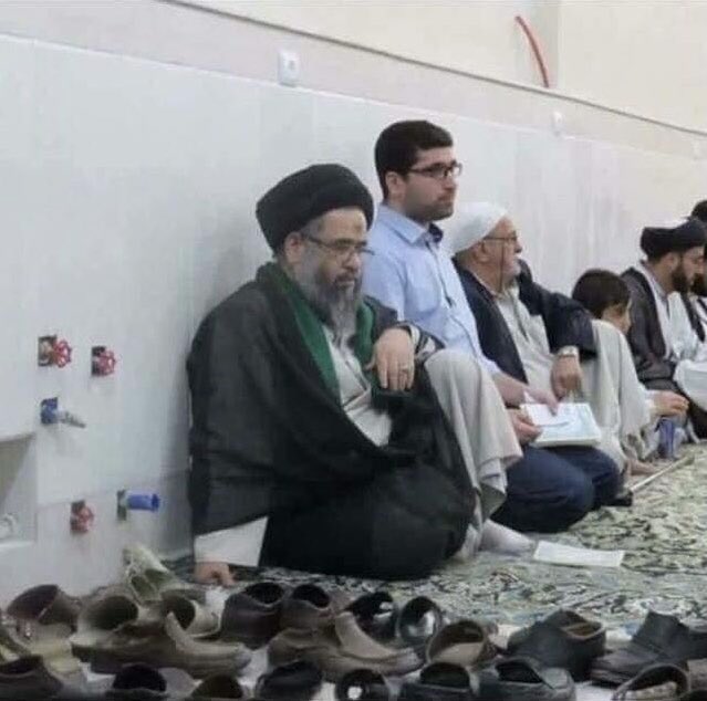 كنت خيرا من تمثل عمامة رسول الله ص 
ايها الجد والمربي رحمك الله 😔 #سيدالعلوي