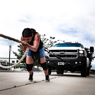 atziry_a's tweet photo. Training to be my own tow truck someday.

 #NewProfilePic #strongwomen https://t.co/HeL6hWShB1
