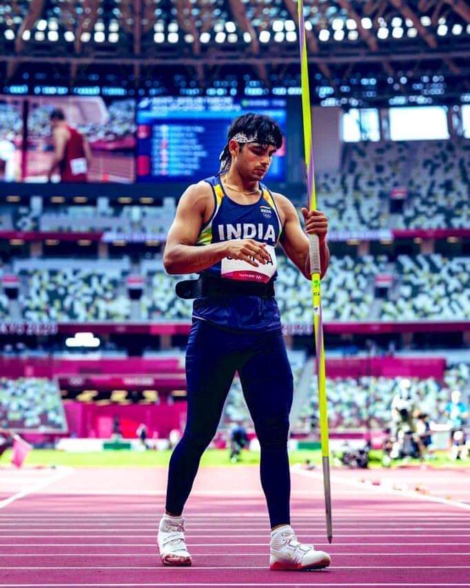 ravichauhan968's tweet photo. Congratulations everyone for  our First 🥇 Gold at #Tokyo2020
#NeerajChopra you make us proud💪💪 🇮🇳🇮🇳🇮🇳 #बधाई_हो @Neeraj_chopra1
#नीरज_चोपड़ा 
#IndiaAtTokyoOlympics
#NeerajChopra #javelinthrow #Olympics #Tokyo2020 #Cheer4India #goldmedal https://t.co/l5tSMo6L9j
