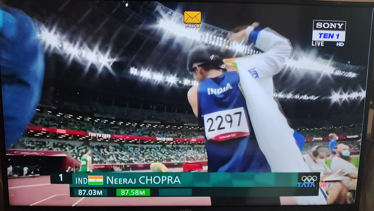 DeeepFriedLife's tweet photo. Country which loves #Gold the most finally gets their solitary #Olympics Gold. Wait of eternity broken by @Neeraj_chopra1 with a #Jevalin throw at 87.58m. Coached by #UweHohn, only men to ever throw a javelin >100m. #NeerajChopra #TeamIndia #Tokyo2020 #JaiHo https://t.co/VWArl6vb4H