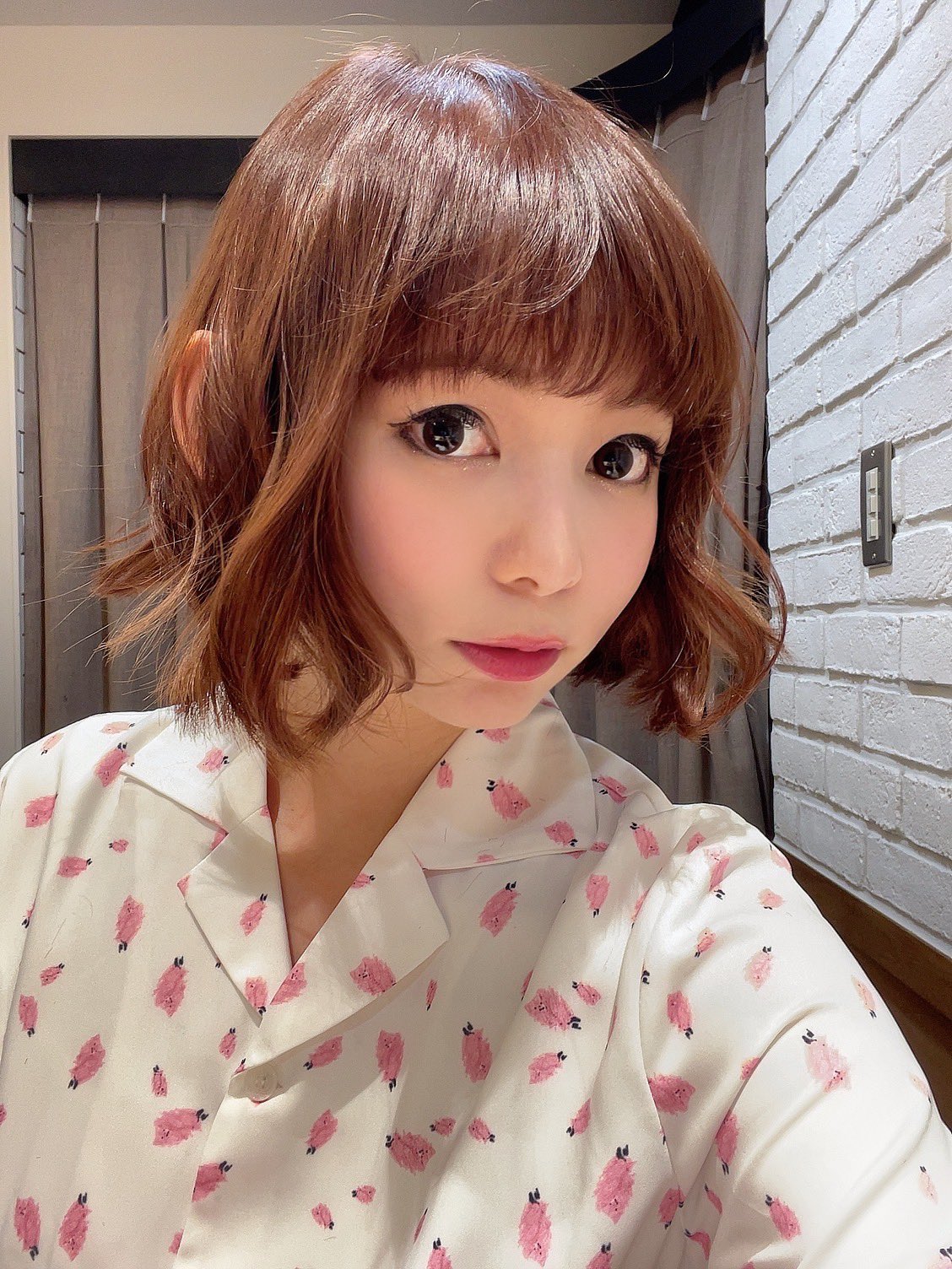 周年の中川翔子 髪をばっさり30センチも切ったーー 知らない人みたい どうでしょうか T Co Kvph8q1l8g Twitter