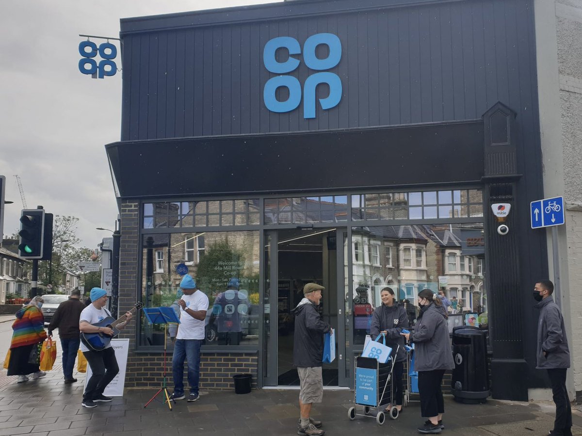 TheBlueClovers's tweet photo. We had a great session today (in between the rain drops!) at the new Mill Road Store in Cambridge. Thanks to @LiamSylvester for inviting us down and to the Coop Marketing Team for keeping us company out front! @MelApplewhite1 #itswhatwedo #theblueclovers #teamlogistics @coopuk https://t.co/GGReWJf6WG