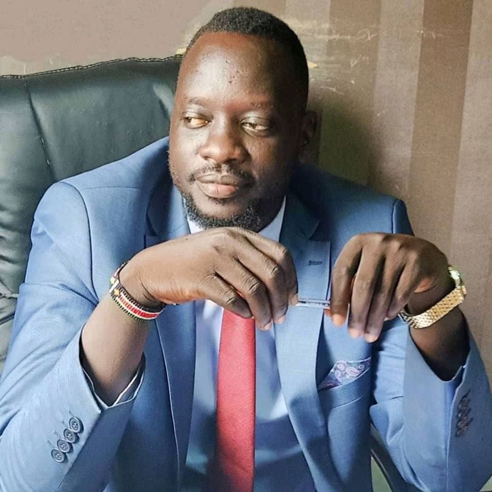 EyeRadioJuba's tweet photo. Tune into #Zone72Youthprogram today with @WinnieEric. Beng Khombor, the Sec for External Affairs at the SSNYU, and Gak Malek the coordinator for @ShabableShabab will talk about youths and their needs as we look at the #InternationalYouthDay coming up on  August 12. https://t.co/1invFvzyzf