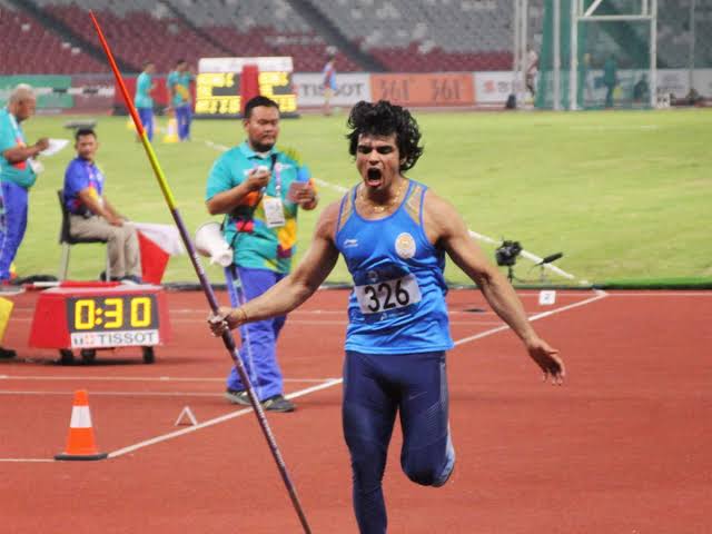 Subhapradaprad1's tweet photo. GodNewz for India🇮🇳 Many many Congratulations💐🎊 iconic performance by #NirajChopra Most Happiest Mument for India, Finally Gold🏅 in #TokyoOlympics. Niraj Chopra🤴 won Gold Medal in JavelinThrow with record 88.07. You made our nation so proud. #FirstGold #Cheer4India #JaiHind🇮🇳 https://t.co/HxuKmNbPTC