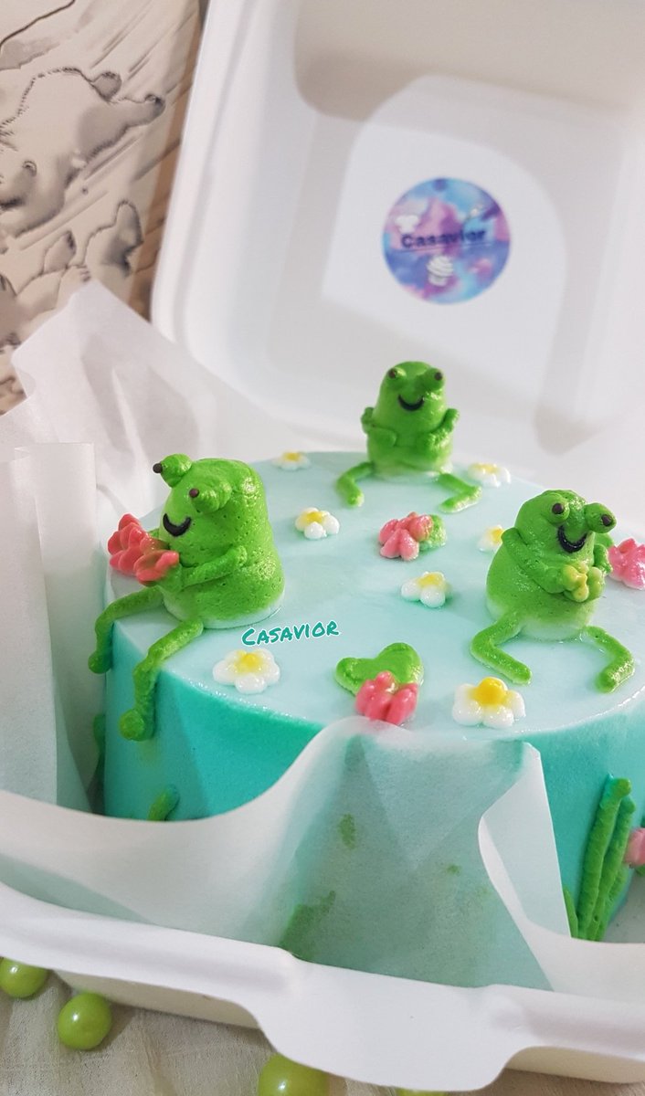 CassandraaAntao's tweet photo. Just chilling 🐸
.
.
.
#cake #cakelover #cakelove #happybirthday #cakestagram #cakedecorating #cakedesigner #casavior #love #baking #24 https://t.co/y45ET82YcK