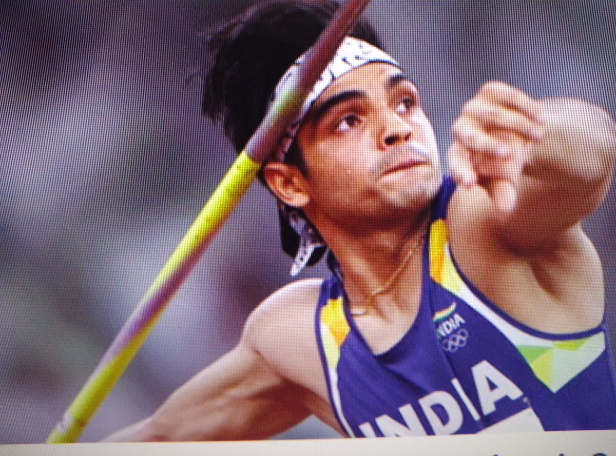 s_meshram's tweet photo. Congratulations Neeraj Chopra to win 1st Olympic Gold in Athletics for India
#NeerajChopra #Olympicsindia #Olympics2020 #TeamIndia https://t.co/fMqcSnqTya