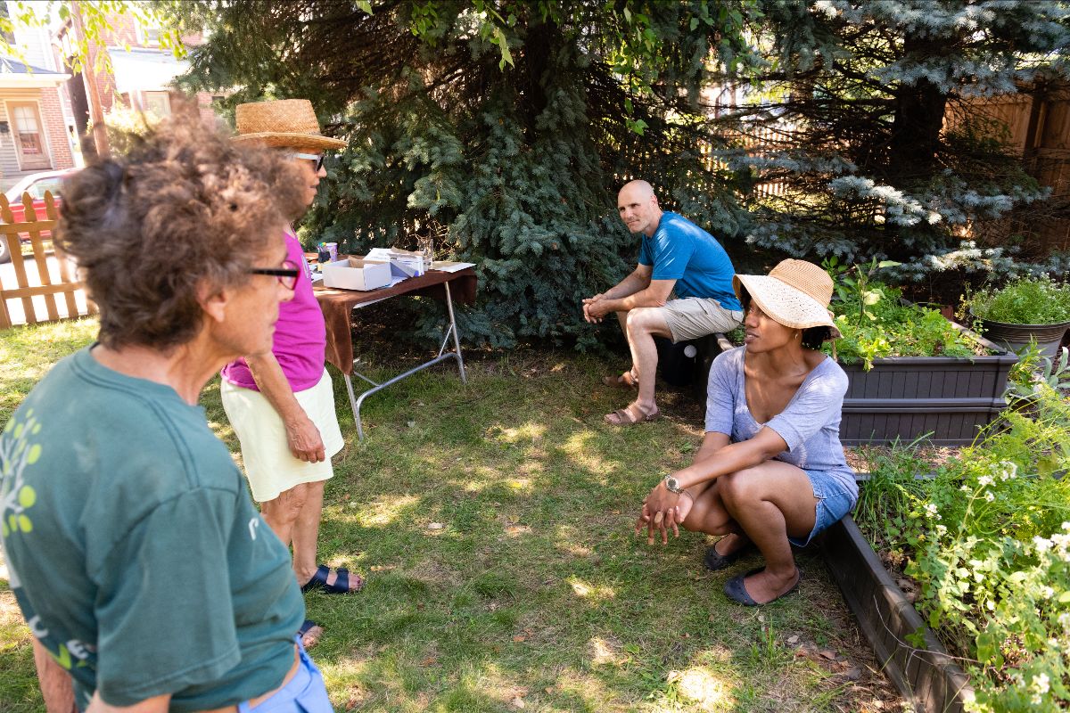 SwissvaleYinz tweet media