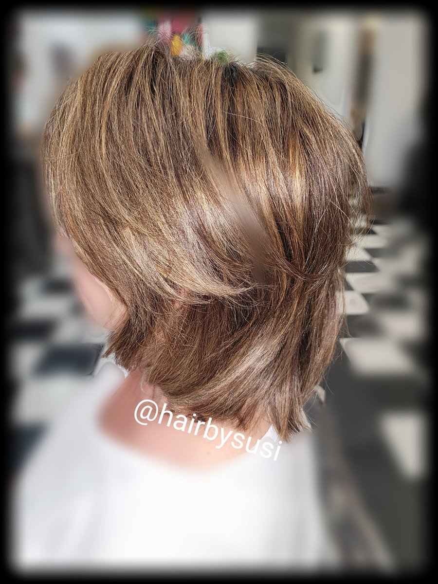 HairbySusi's tweet photo. Bronde #hairbysusi #shermanct #newmilfordct #newfairfieldct #wellaeducation #wellahair #blondorwella #color #colorandcut #kolestonperfect #addsomewarmth #bronde #brondehair #summerhair #leafandflowerhair #frizzremedy #cbd https://t.co/NiJT0yi5T6
