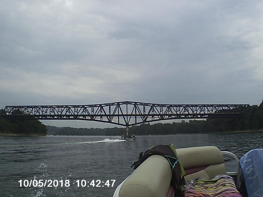 Mdog2o21's tweet photo. Lake cumberland https://t.co/0YHimCns4d