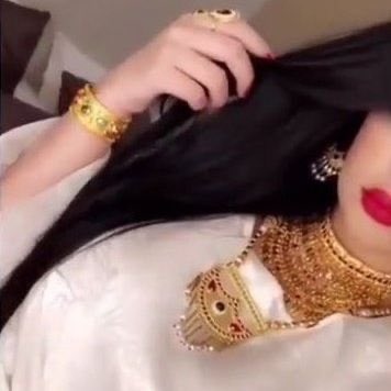 @alzeen0000 

من لايعرف هذة المغردة من متابعيني القدماء ولها معزة خاصه وكل يعرفها بالتايم طاهرة روح طيبة قلب ومن له عليها كلام يخاف ربه بهذة الانسانه تعامل راقي وروح لاتحمل الا الطيب للجميع ولها عندي تقدير واحترام ومكانه خاصة فمن اراد ان يشوه سمعتها او يتكلم عليها فهذا مردود عليه