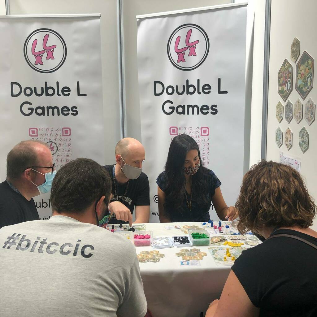doublelgames tweet picture