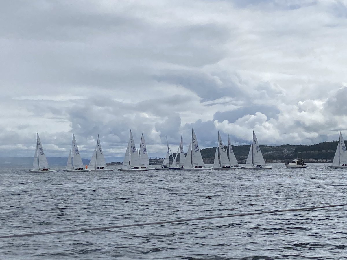 Forthsailor's tweet photo. Too keen = general recall then lovely tight start on second attempt. #etchells #clyde #racing @RoyalGourockYC https://t.co/Oj96LCvYGc