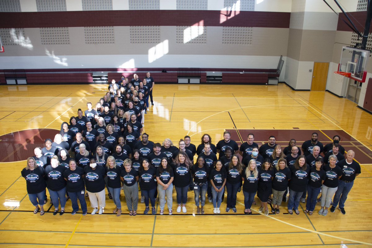 Harmon Teachers and Staff are ready for you 2021-2022 School year! See you August 11th! #HarmonStrong 
.
.
¡Los maestros y el personal de Harmon están listos para este año escolar 2021-2022! ¡Nos vemos el 11 de Agosto! #HarmonUnidos @CoachCartmill1