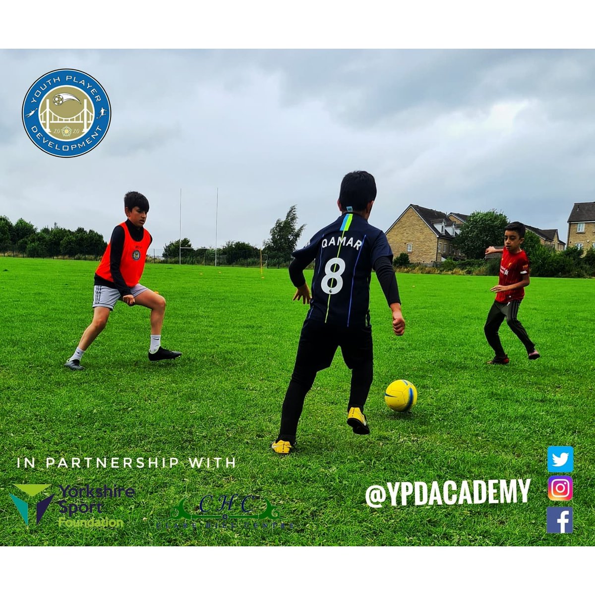 YPDacademy's tweet photo. We had some happy faces at @Clarehillcentre today! The children who completed their 10 wk football programme received a certificate for their hard work!

It's been great to team up with @YorkshireSport to help provide #YPDHuddersfield more sporting opportunities

#YPDCommunityCIC https://t.co/nZK72QFFqa