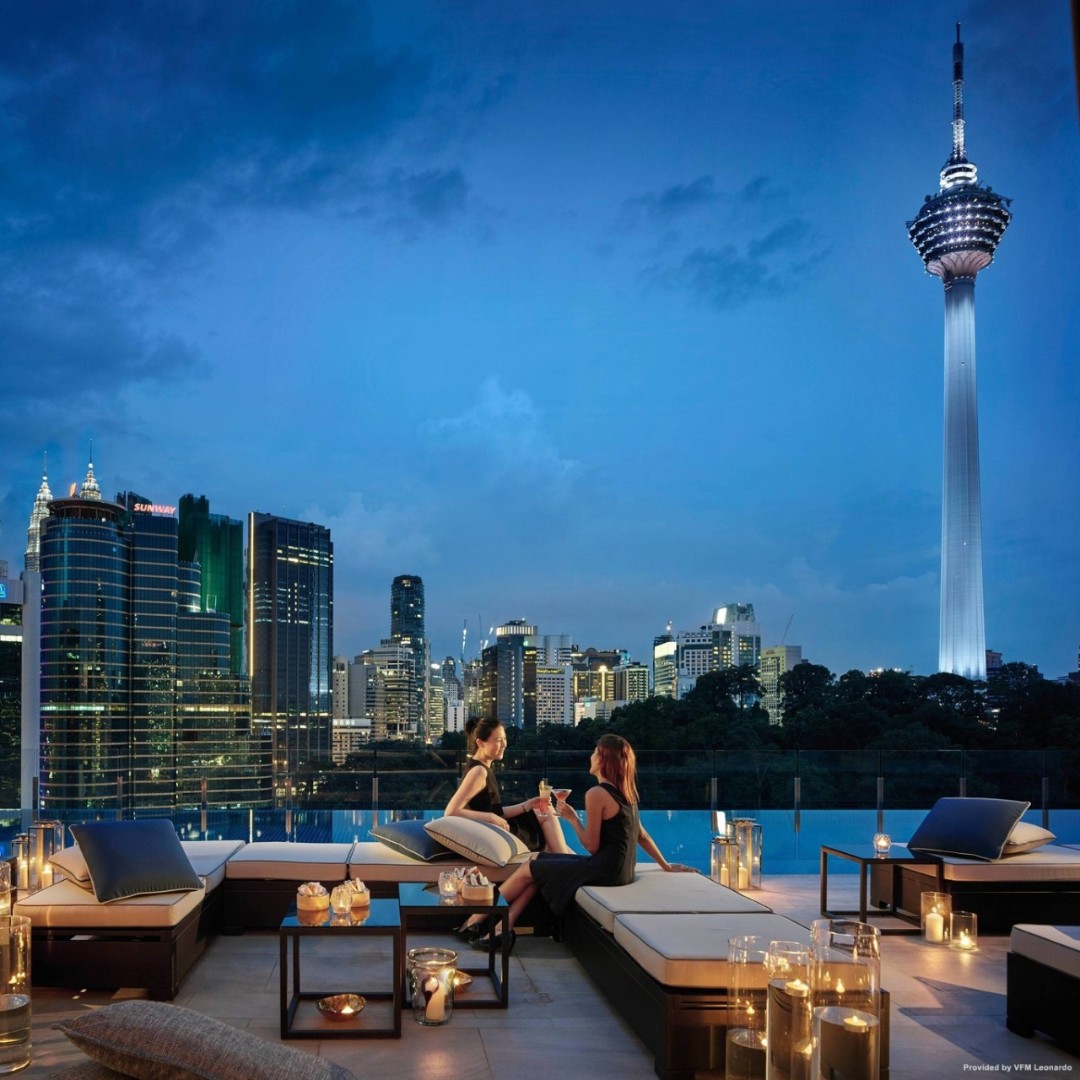Weekends are made for lounging by the pool while taking in the city vibes @hotelstripeskl 

secure.hotels.tv/destinations/k…

#HotelStripesKL #kualalumpur #5starhotel #htv #hotelstv