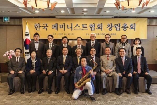 우롱차요정 tweet media