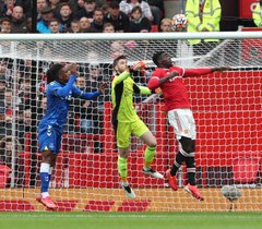 🔝 move.
🔝 header.

#MUFC @DalotDiogo”