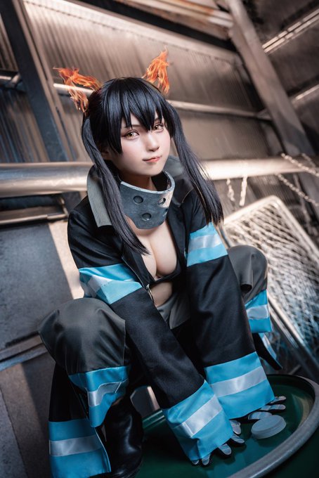 Twitterのコスプレ画像18