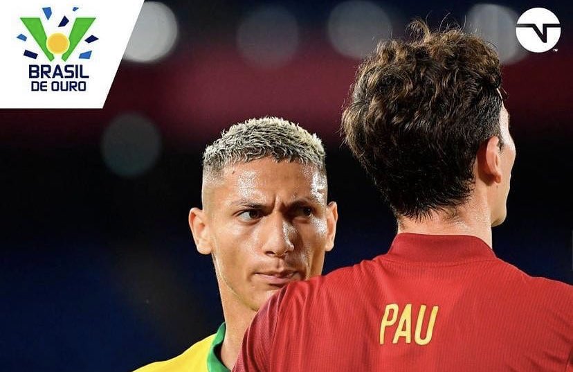 cafailudido's tweet photo. Legenda pra essa foto https://t.co/aVSRXiZ2s7