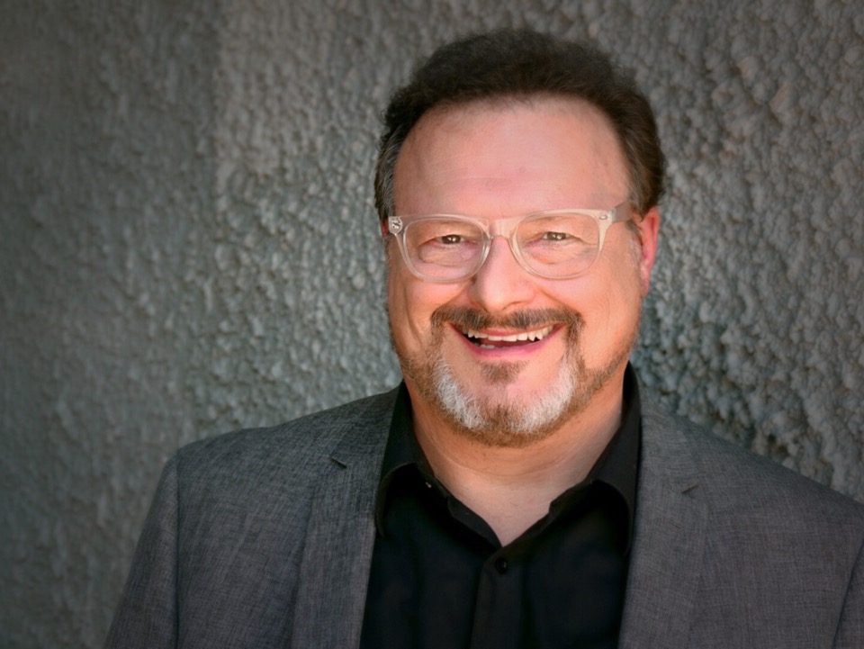 Happy Birthday dear Wayne Knight! 