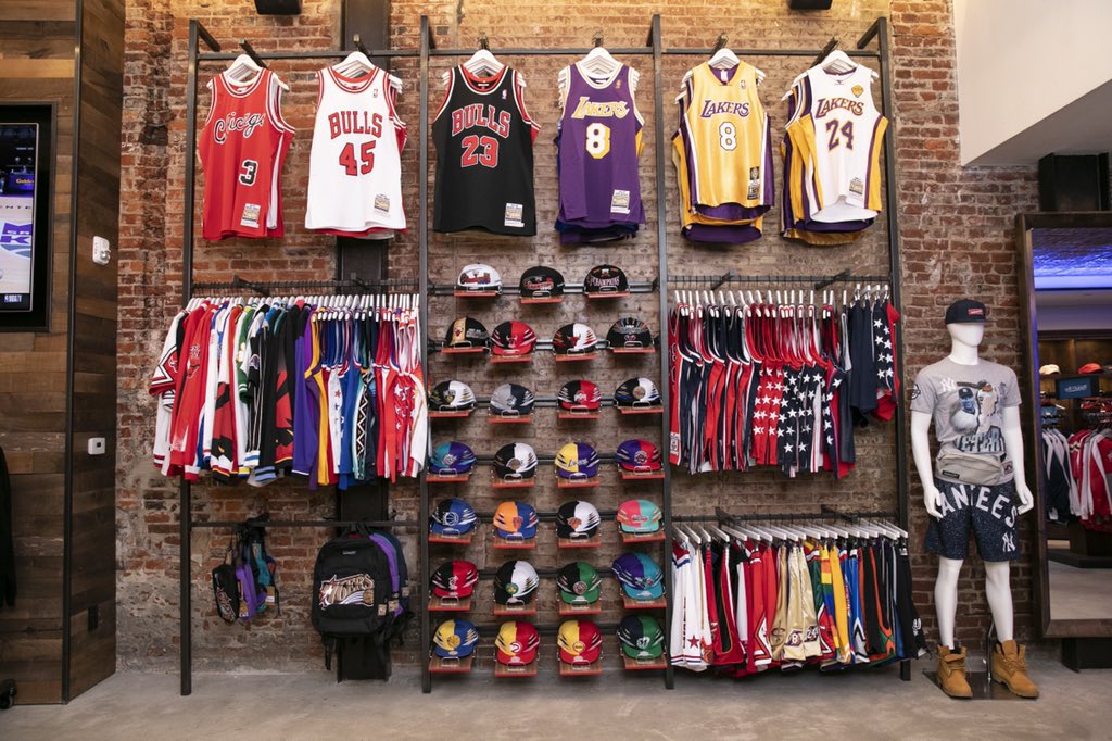 Mitchell & Ness Flagship Store (@MNFlagshipStore) / X