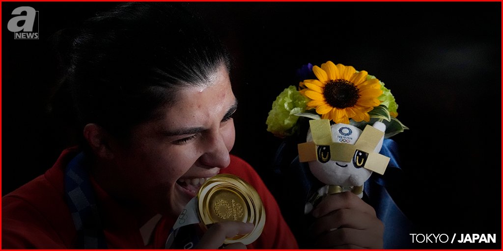anews's tweet photo. #BusenazSurmeneli has won Turkey's first-ever boxing gold at the #Olympics by defeating China's #GuHong at the #TokyoOlympics on Saturday. #Surmeneli won the final 3:0 with two even scorecards after a bout filled with holding and awkward exchanges.
#busenazsürmeneli #tokyo2020🇯🇵 https://t.co/ZFMGBzQMMa