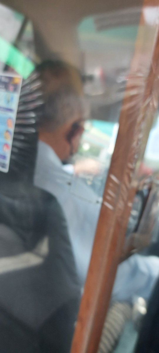 ytelZG's tweet photo. #TAXIMETRO @qromunicipio @iqt_redes Disculpen y el taxímetro de este taxi que tomé ayer? El señor cobro lo que quiso, servicio pésimo. Si me subí fue x urgencia y resulta que me llevé una pésima experiencia. Ojalá mejoren el servicio y cumplan con su taximetro.Grax Excelente día https://t.co/WMglb41l7G