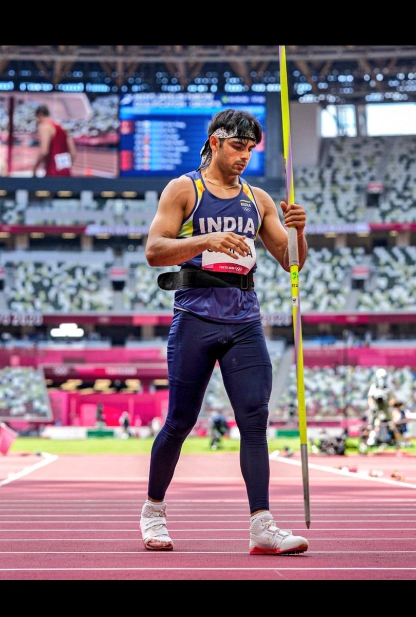 SampadaMate's tweet photo. India's first gold.There were lot of expectations from Niraj who qualified for the final in the first attempt.he fulfilled those expectations.
Few months back we lost milkha Singh who gave Indian to dream of Olympics medal. Today if he would have been there he would be happiest🇮🇳 https://t.co/N7zl3lrWfU