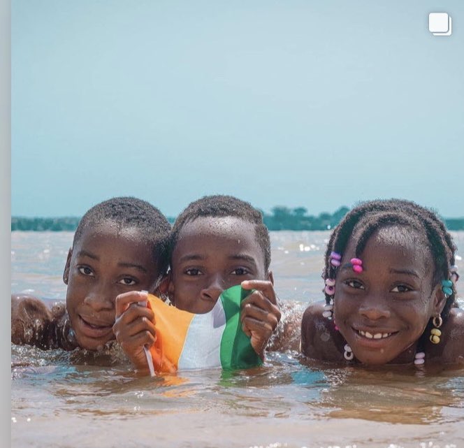RealMaryLove's tweet photo. 🇨🇮🇨🇮🇨🇮 https://t.co/sRipDAHSCE