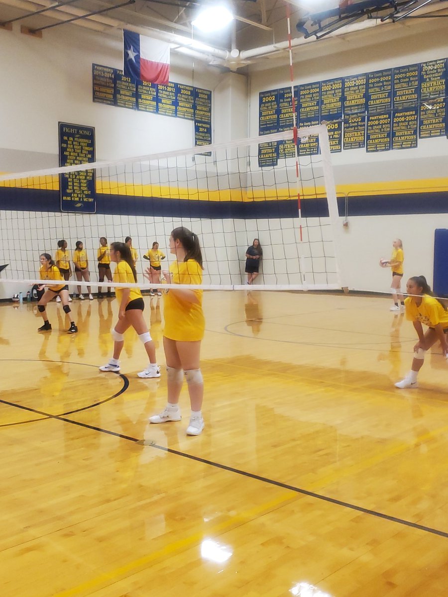 sflanford's tweet photo. Starting off Saturday morning with a scrimmage! Let's go @PflugervilleVB #rwed #phspanthers #pvillepanthers #feartheclaw https://t.co/RiuTruEY0E