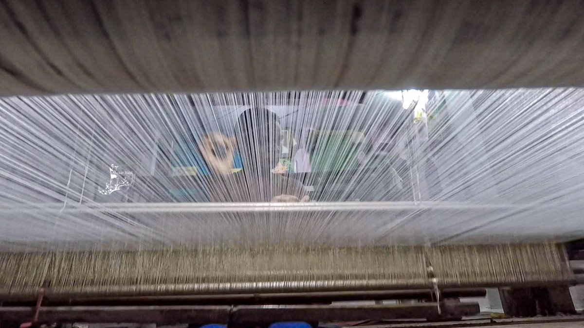 The craftsmanship of handloom heritage gets shape through every thread as the weaver weaves it.

The pride of handloom on #NationalHandloomDay 

#handloomsector #craftsofindia #incredibleindia #indiatourism #indianhandloom