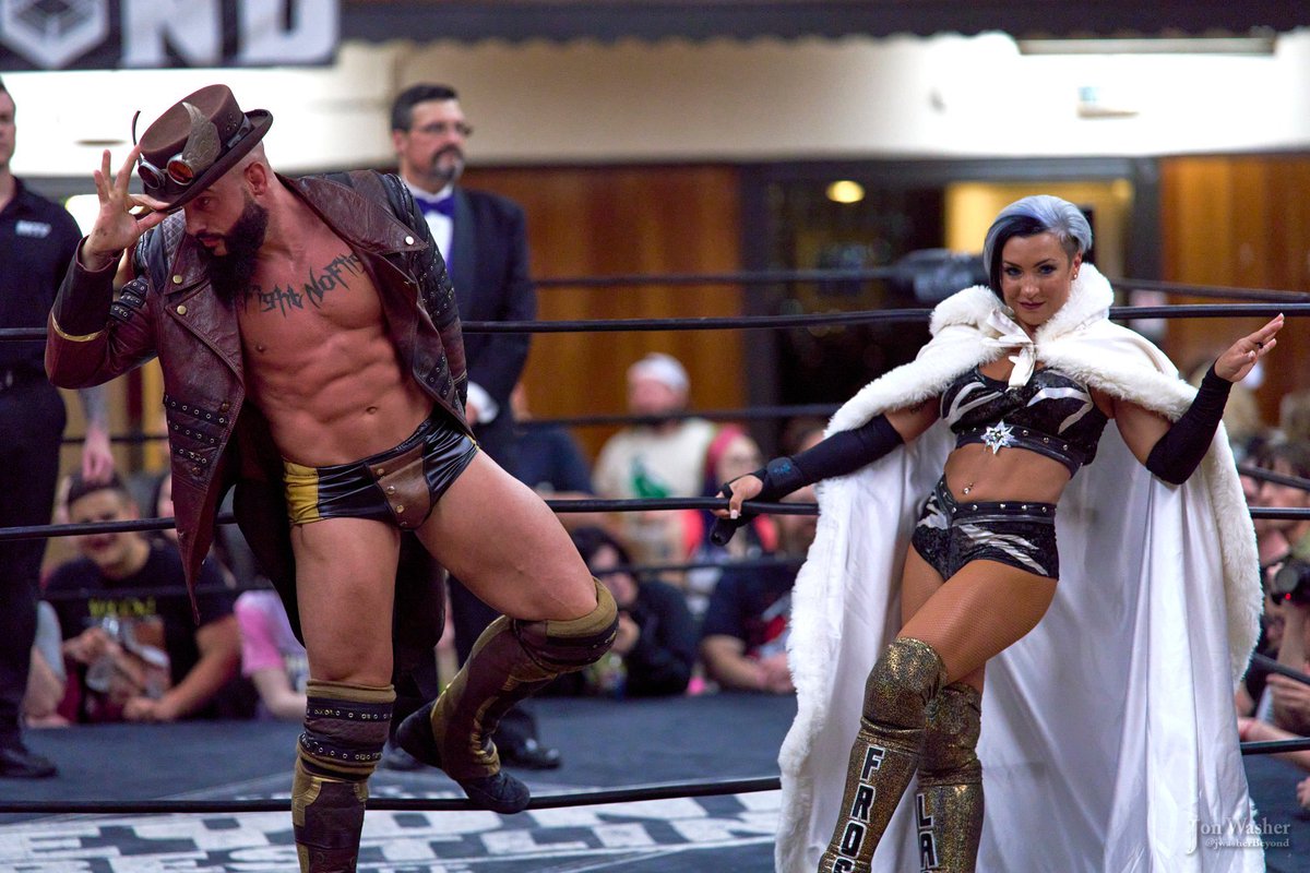 RealLadyFrost's tweet image. Date nights, date fights. 
#PrettyProper is forever.