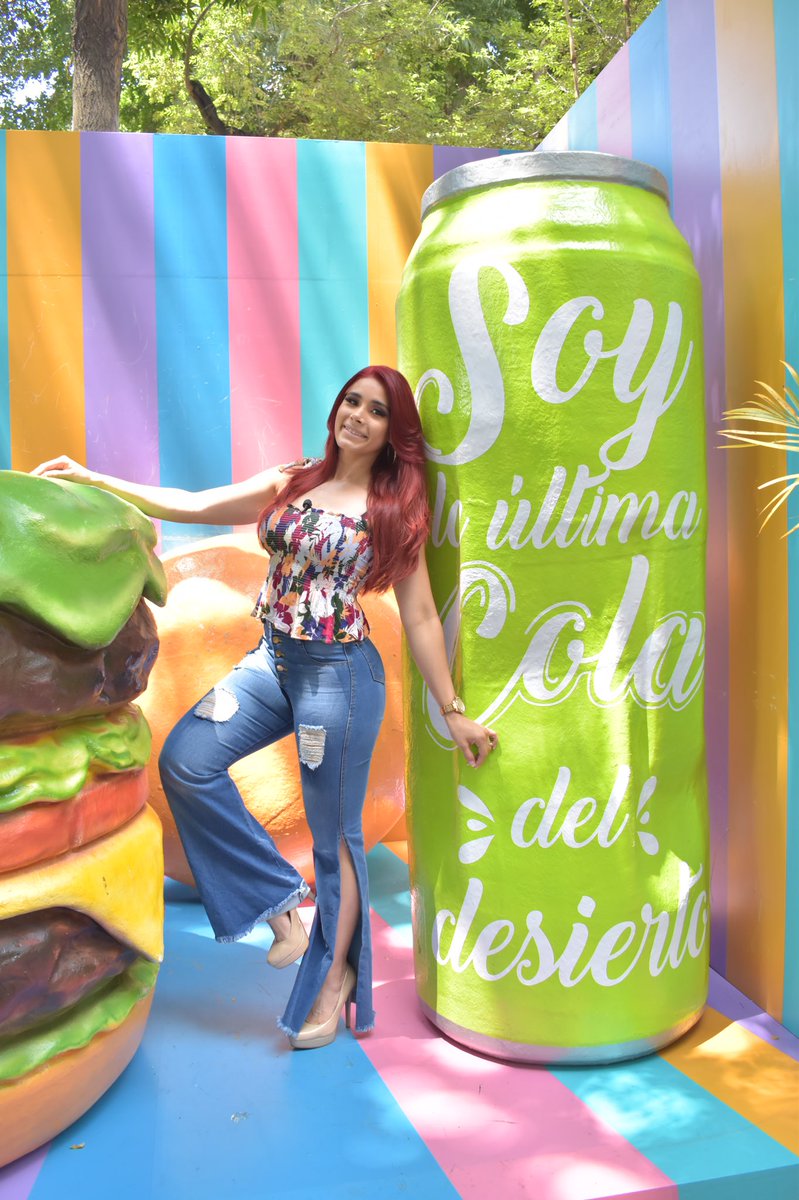 alcaldiagye's tweet photo. En este feriado diviértete con fotos originales en #Selfiando. Visítalo en el @Malecon2000Gye desde las 10h00 hasta las 22h00 y aprovecha la promoción de 3 entradas por USD $5. https://t.co/jzOWmqmBBA