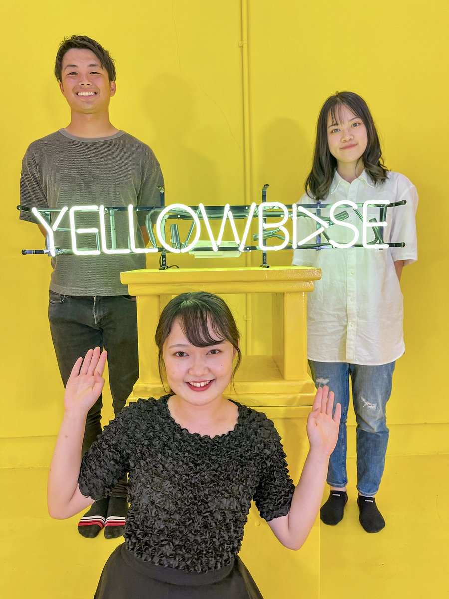 tomomo_SSW's tweet photo. 今日は仕事終わりにyellow baseへ♪
ユウナちゃんのライブにギリギリ滑り込み(笑)
その後のYouTube生配信収録の観覧♪
初めましてのぺんぺんちゃんと、山合圭吾くんの歌も1曲ずつやけど聴けた♪
前回に引き続き、楽しかった!(*´-`*)
#カミカワユウナ
#ぺんぺん
#山合圭吾
#budsbase
#yellowbase https://t.co/KbVJ31BqMH