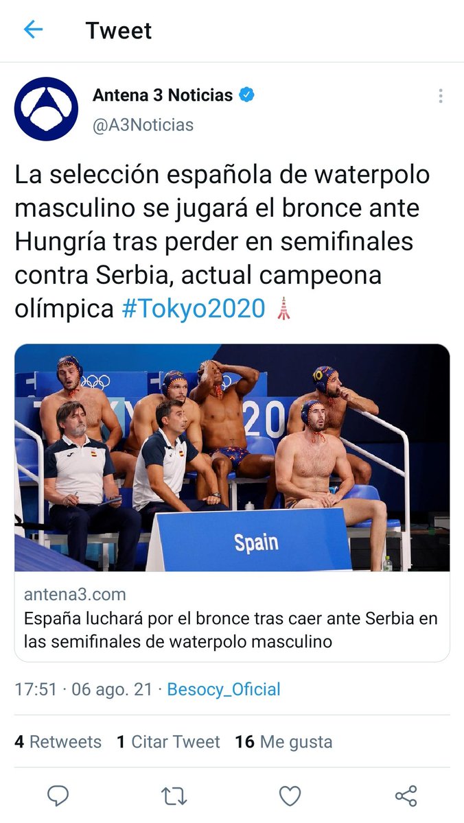 whodhellislucia's tweet photo. eee la diferencia? https://t.co/NOtCxdGk2m