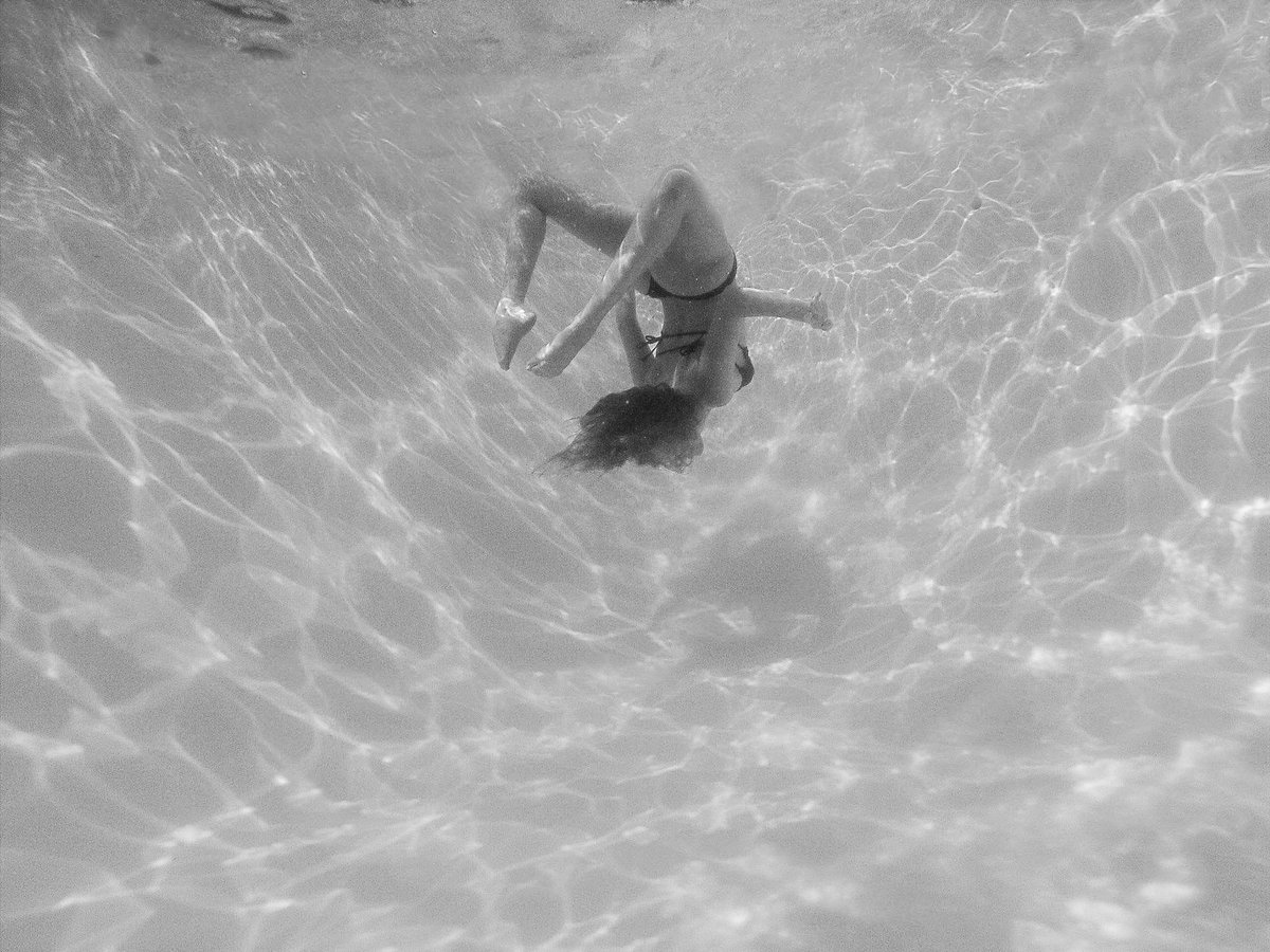 sarahdavs1's tweet image. Did I ever leave your mind?