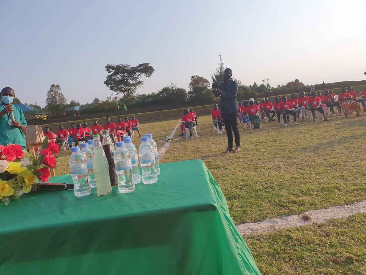 Akarere ka <a href="/GicumbiDistrict/">Gicumbi District</a> turashimira ubufatanye n' itorero #Anglican <a href="/EByumba/">EAR DIOCESE OF BYUMBA</a> mu iterembere n' imibereho myiza y'abaturage bharatiya ko bagira ubuzima bwiza begerezwa healt infrastructures. <a href="/NyirarugeroD/">Nyirarugero Dancille</a> <a href="/RwandaHealth/">Ministry of Health | Rwanda</a> <a href="/gatjmv/">Gatabazi Jean Marie Vianney</a> <a href="/RwandaNorth/">Northern Province/ Rwanda</a> <a href="/RwandaLocalGov/">Ministry of Local Government | Rwanda</a>