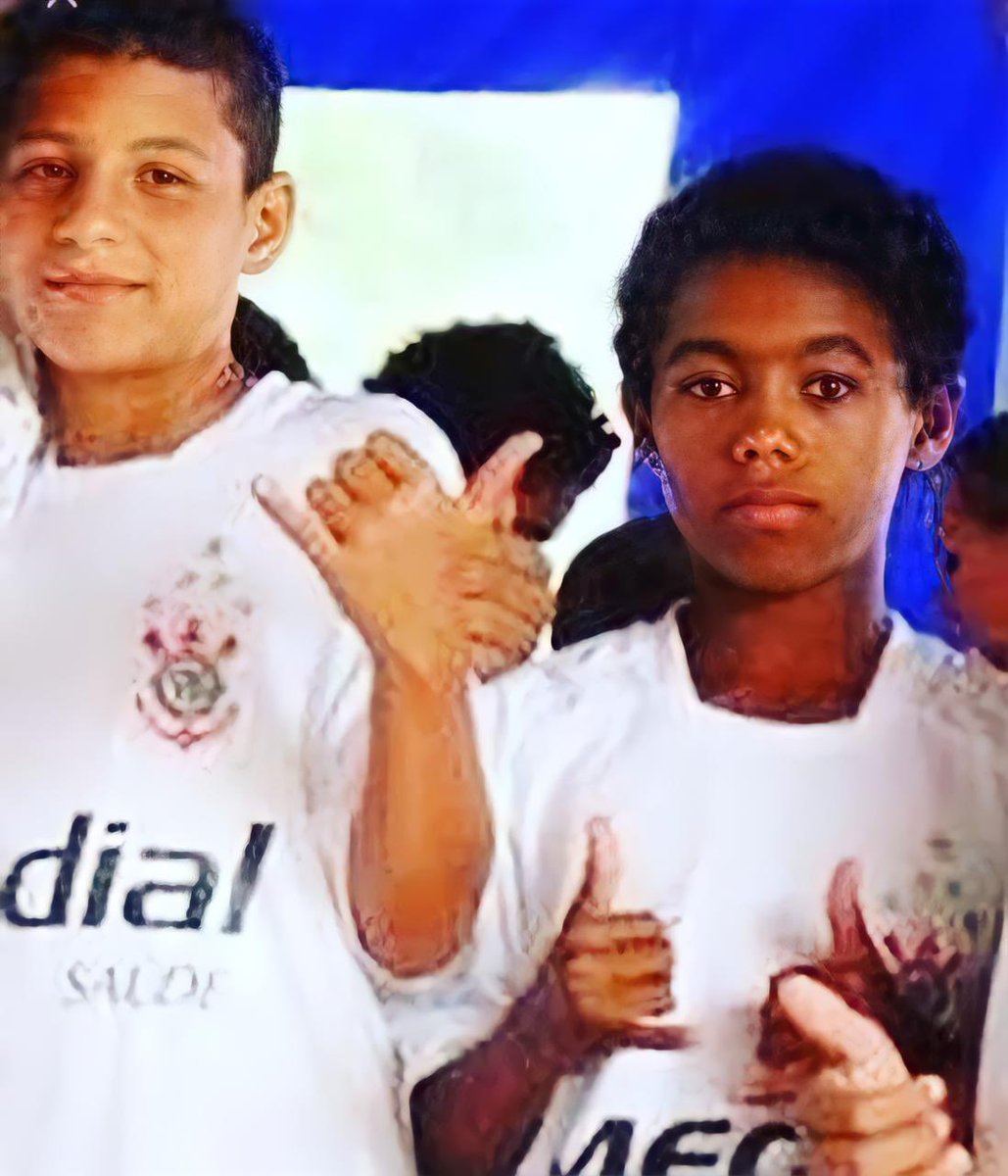 Parabéns Brasil, por mais esse ouro olímpico. Muito orgulho de ver Malcom e Arana, duas crias do Terrão corinthiano, brilhando nessa conquista. Tinha que ser no Japão! Felicidades a todos.