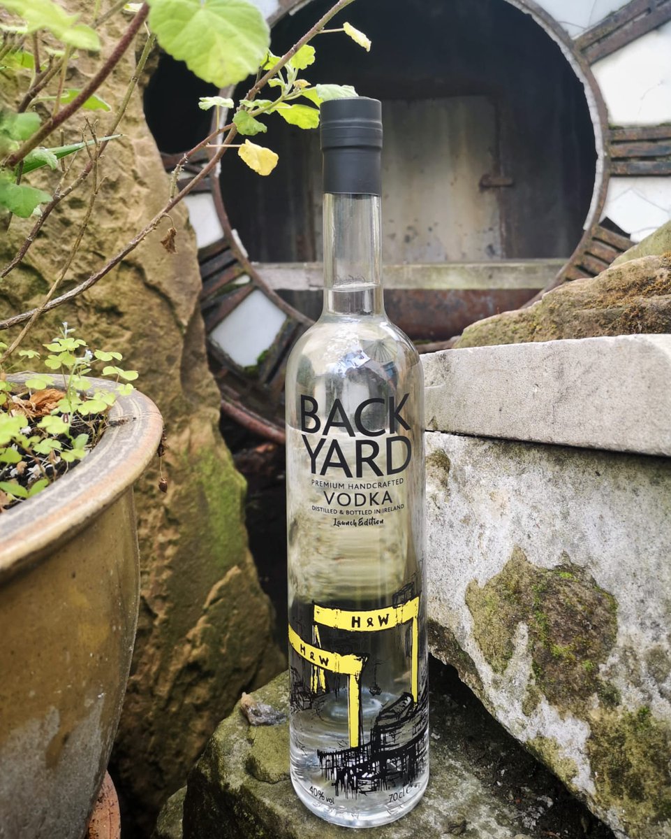 Next prize in our raffle hamper is this beautiful launch edition bottle of Backyard Vodka from the lovely folks at RR Distillery! RR's range includes not only this premium vodka, but a single grain whiskey, and very soon, a craft rum. Cheers!!  #slapitupyeexpo #slapitupye