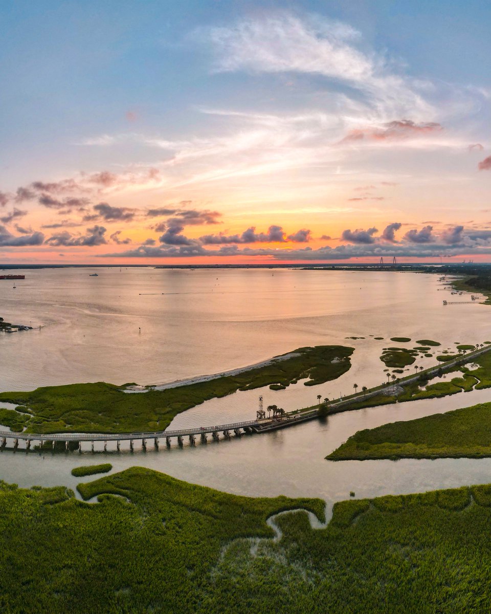 mpeacock28's tweet photo. Mount Pleasant, SC 🌅 https://t.co/SZ4FQ42uzC