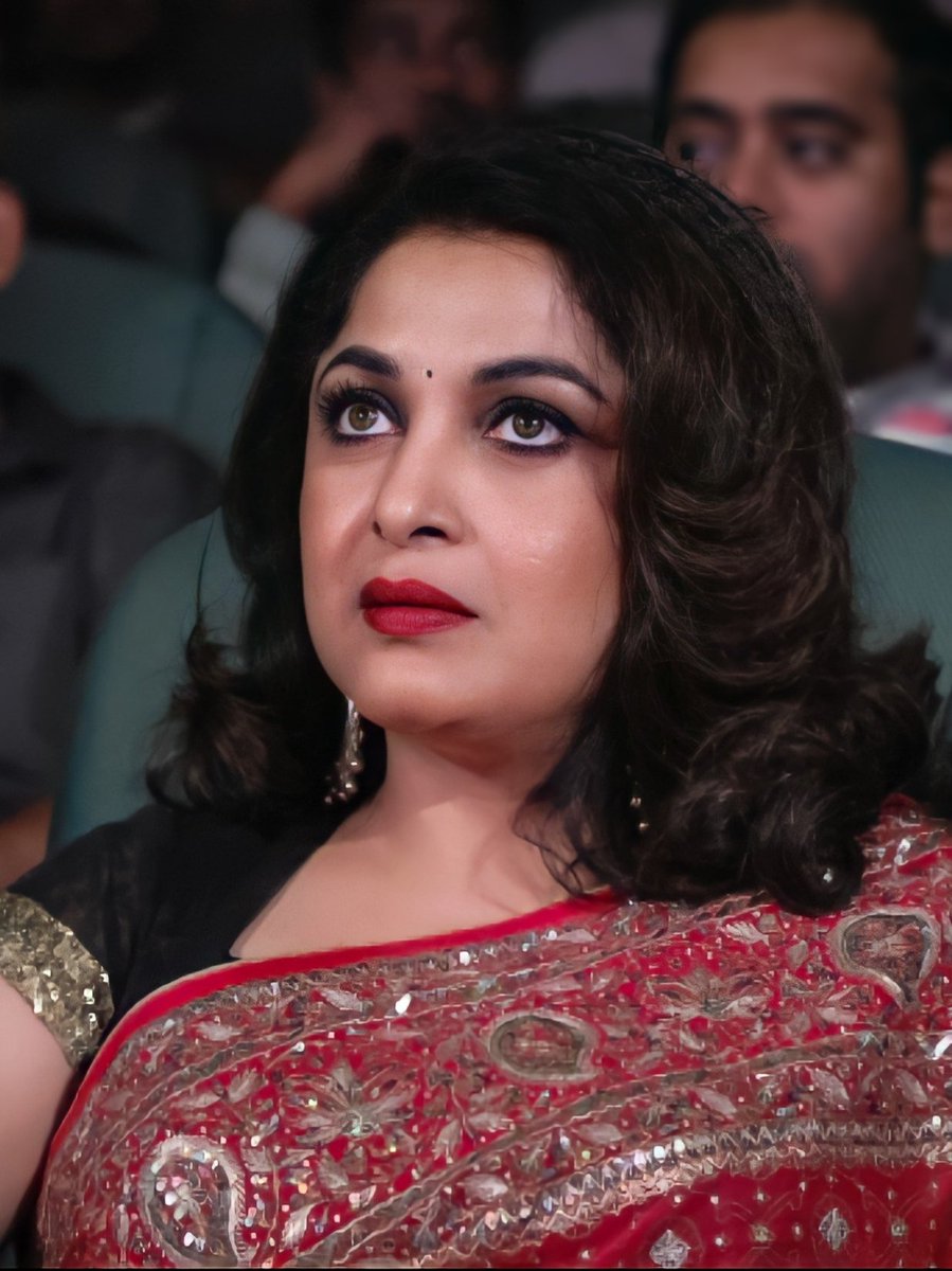 Sira_Rk's tweet photo. So gorgeous of pictures 📷😍
@meramyakrishnan
#ramyakrishnanfan
#MYCUTE https://t.co/nQZ977cXRl
