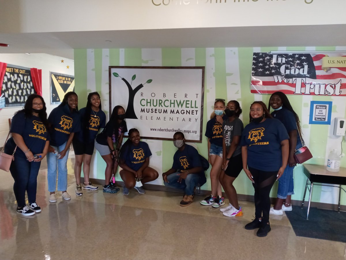 trhodesMNPS's tweet photo. It has been a great Saturday from being a part of the Love's Healthy Start festival to having freshman Fisk students volunteering @ChurchwellElem1 for their Fisk day of service.  Thankful for our community❤. @CommAchieves @fiskuniversity @HaroldLoveJr @RenitaPerry2 @mspringer07 https://t.co/w2UYtreuNf