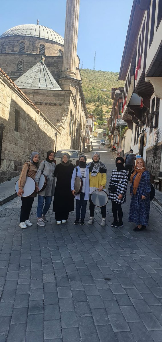 Telafide bende varım!
  Gezi programı