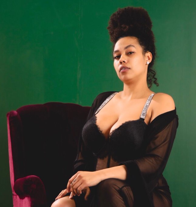 😈 - yeah.. I know https://t.co/EcRAOCFkLL