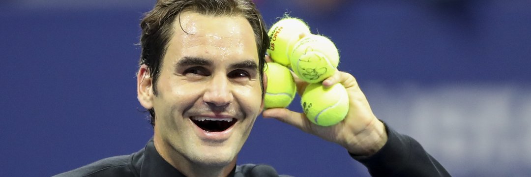 wahic1's tweet photo. On this day in 1981, a GOAT was born.
Happy Birthday to the Greatest Sportsman Ever.@rogerfederer
Wish you good health,
happiness, love and success
in your life today and always.
Stay blessed Roger. 💕
#Fabulous40 🎂🎁🎈
#RogerFederer 4️⃣0️⃣🎉🎊
#HappyBirthdayRoger
#sweet40 https://t.co/xwcju9g3Ft
