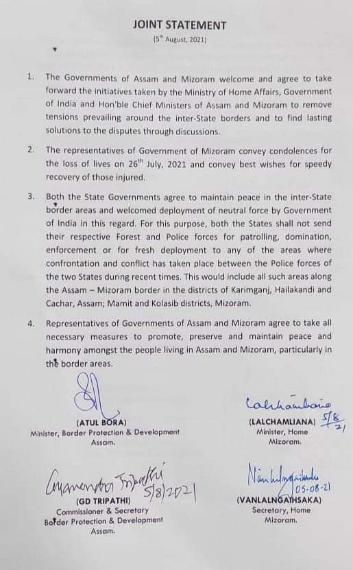 robertroyte's tweet image. The video quoted from @airnews_aizawl was tweeted at 6:59 PM. The incident took place at around 6:30 PM in Lailapur .This should've never happened Dear Minster @TheAshokSinghal. As for us, we are commited to 28/7 Minutes &amp;amp; 5/8 MoU btwn 2 states. Mizoram wants a peaceful solution.