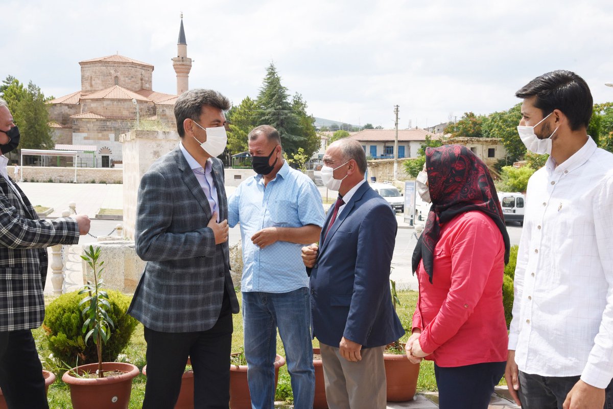 avzihnicaliskan's tweet photo. Han ilçemizdeyiz… 
 
Han İlçe Başkanlığı Danışma Toplantımızı; İlçe Başkanımız Arif Taşçı ve teşkilât mensuplarımızın katılımlarıyla coşkuyla gerçekleştirdik. 
 
Hayırlara vesile olsun inşallah. https://t.co/LcWzXMOtqB