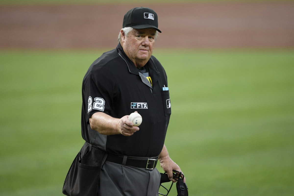 Joe West's strike zone got unusually large in Mets loss 'Can't be serious'
