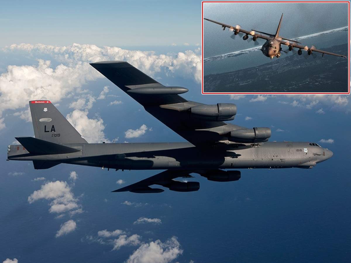 mfu46's tweet photo. قاذفات B 52 و AC-130 الامريكية ، تقصف جماعة طالبان في افغانستان ، في محاولة لوقف تقدم الجماعة من السيطرة على المدن الرئيسية في افغانستان. https://t.co/WhZIhHZlYu