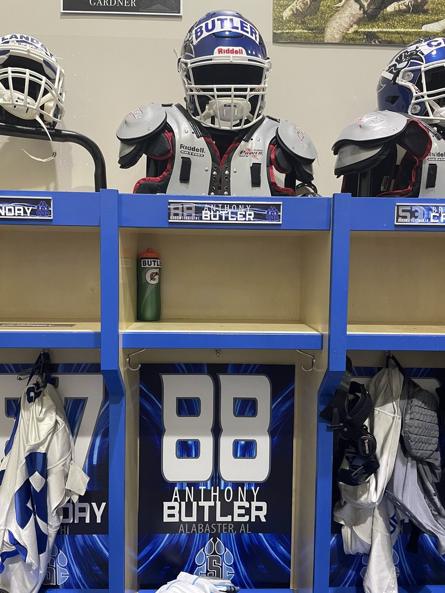 RandyG357's tweet photo. Can’t wait to see @_Anthony_Butler wearing #88 and line up at Tight End this season!
I can’t believe it’s already Freshman year!
🤯
#RestoreTheRoar #culverstockton #highschoolisover #nextchapter https://t.co/wMRJKYmSQH